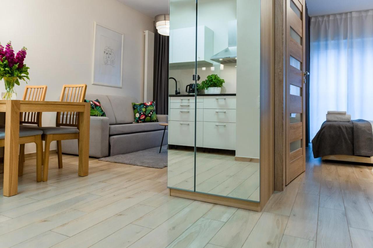 Mennica Residence Patronus Apartments Warszawa Eksteriør bilde